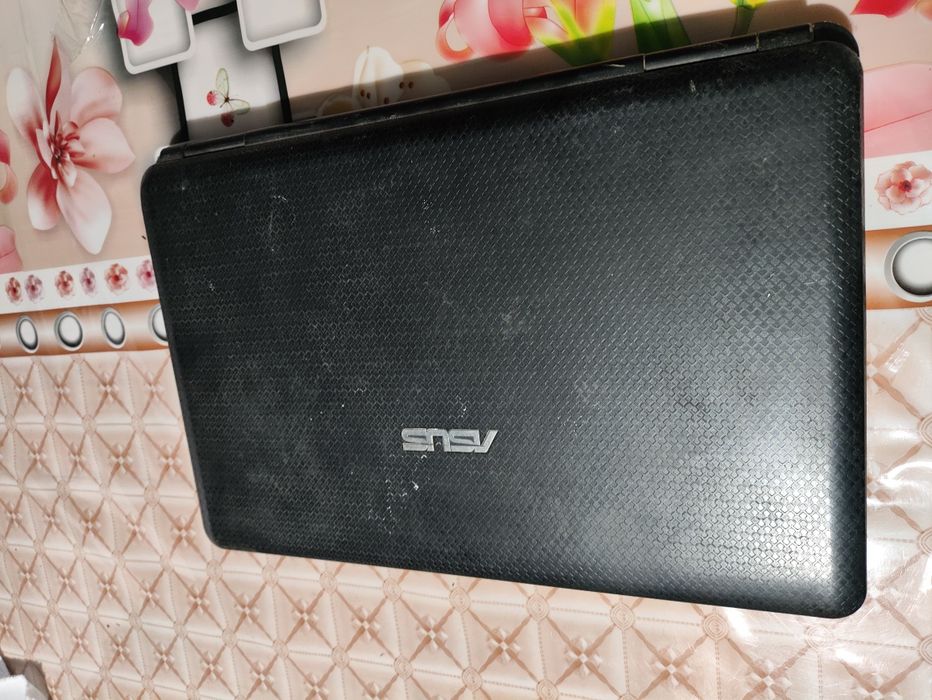 Продається ноутбук Asus