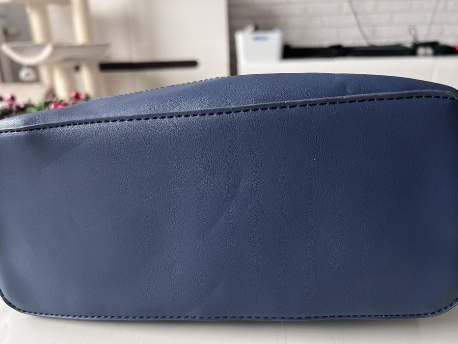 Niebieska torebka damska Carry