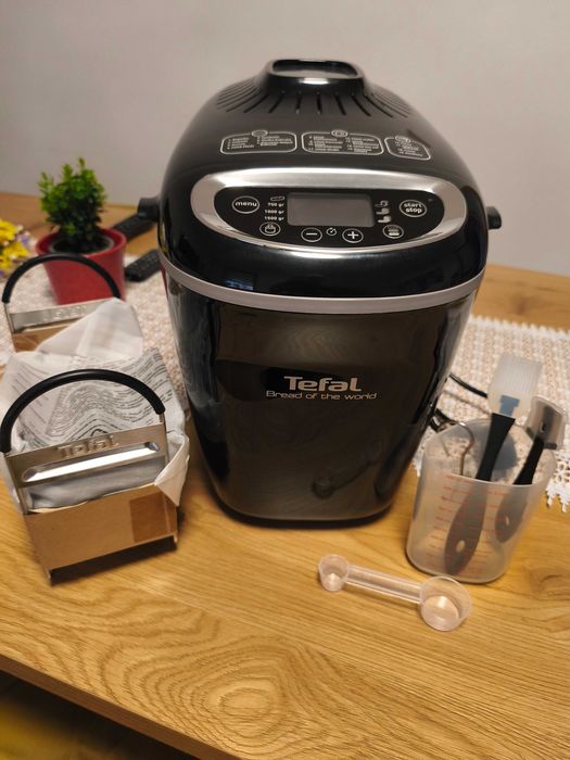 Wypiekacz do chleba TEFAL