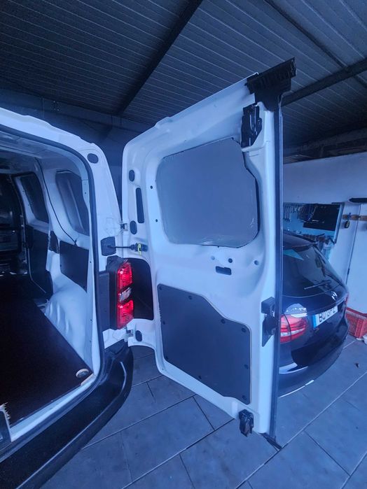 Opel vivaro 2021 longa diesel