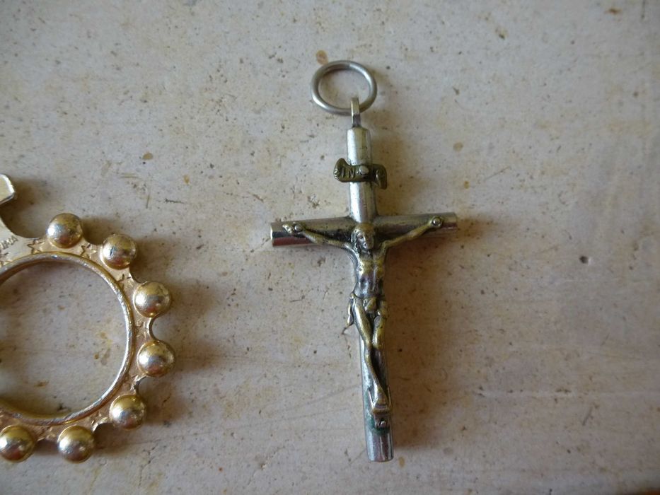 Rosário e dezenas,  religiosos
