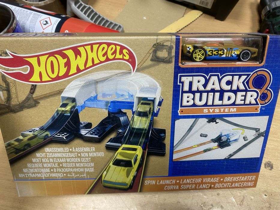 Tory Hot Wheels Track Builder- spin Launch