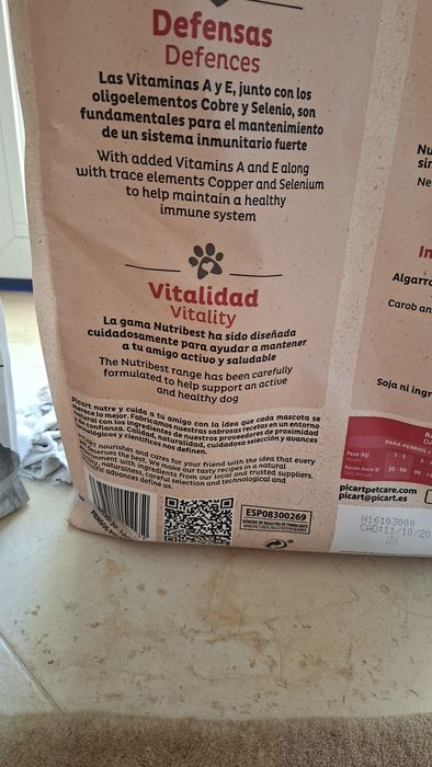 3 sacos de ração para cão Picart- Nutri Best Adulto com validade até 11/10/2027