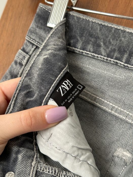 Чоловічі класичні джинси Zara