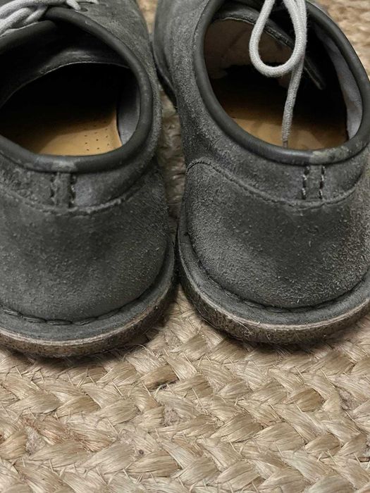 Чоловічі зелені туфлі замшеві clarks