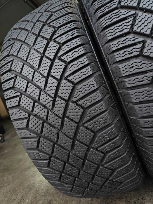 Шини зимові 235/55 R18 Continental VikingContact практика 24рік