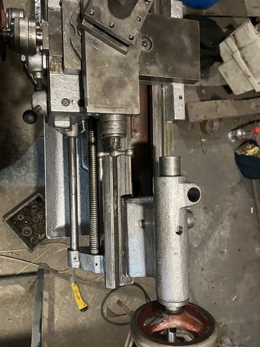 Продам станок такарно-винтарезний ТВ-4