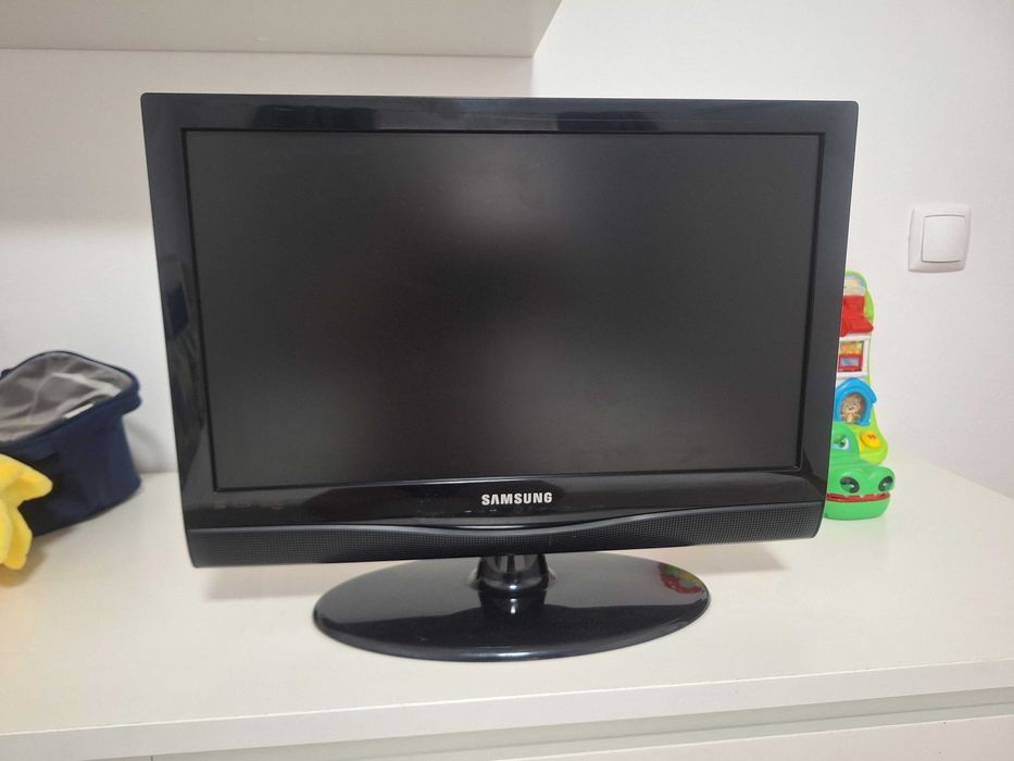 Televisao Samsung de 19 Polegadas Impecável