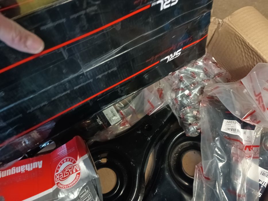 Zawieszenie tył nowe ford focus MK2 kombi