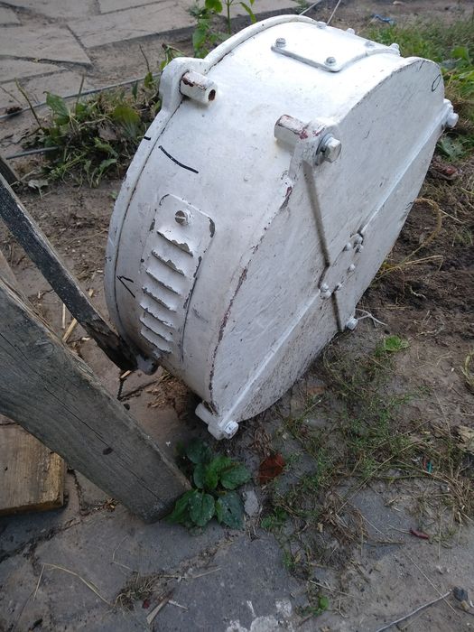 Генератор для ветряка.