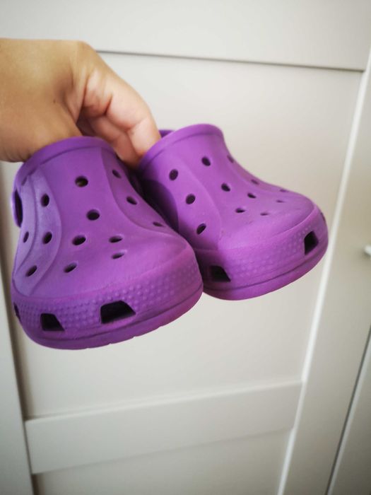 Crocs  buty sandały fioletowe C10/11  27-28