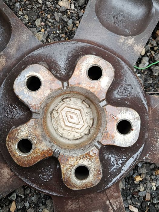Alufelgi Renault r16 6 1/2j 5x108 4sztuki
