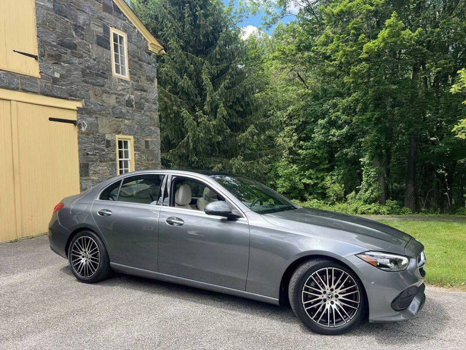 Mercedes-Benz C-Class      2022