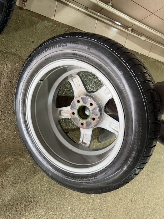 Резина з Дисками 225/55 R17 4 шт 5•120 Розболтовка