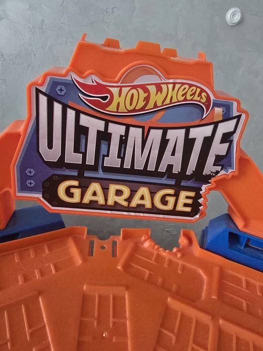 Hot Wheels City Mega Garaż T-Rexa GJL14