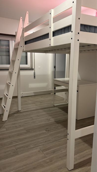 Cama alta ikea + ofereço colchão