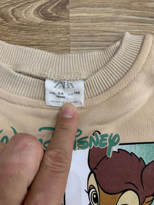 Dres z motywem Bambi rozm. 110 firmy Zara