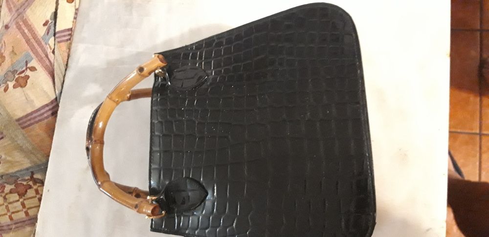 Mala de Senhora Nova