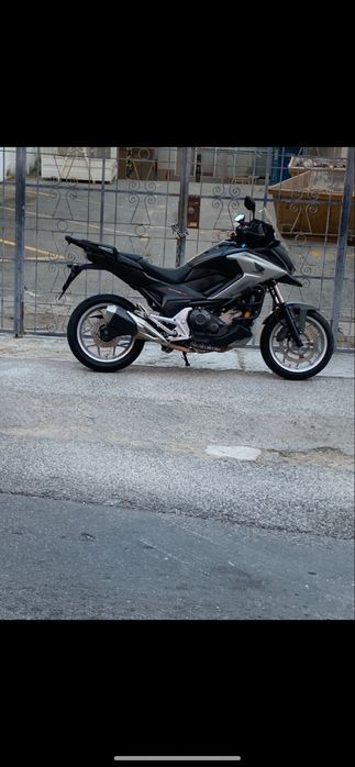 Vendo nc 750 mota exelente