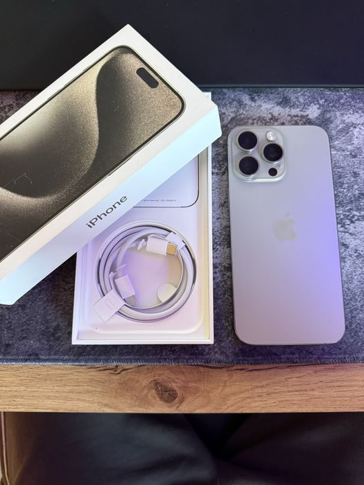 Iphone 15 pro max 256GB / 89% baterii stan idelany