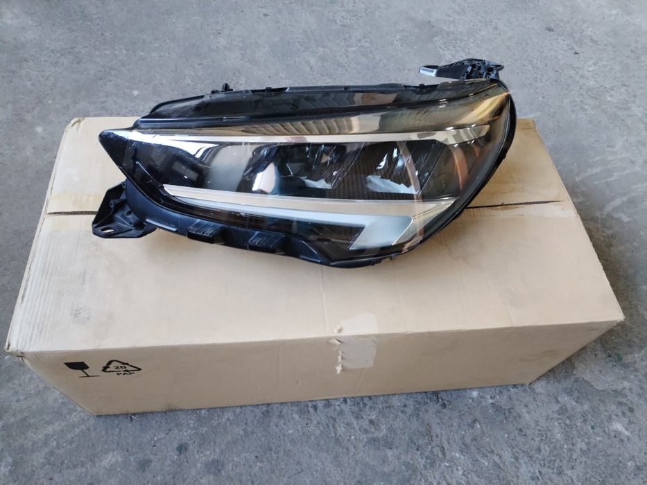 Farol Esquerdo LED, Opel Corsa F