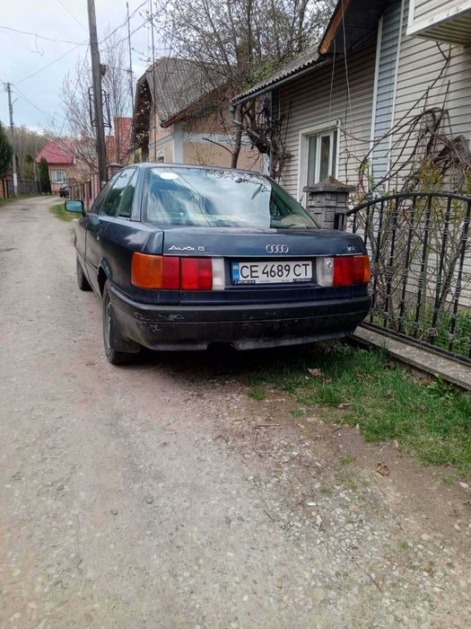Audi 80 , 1,8 бензин , 1988 року.