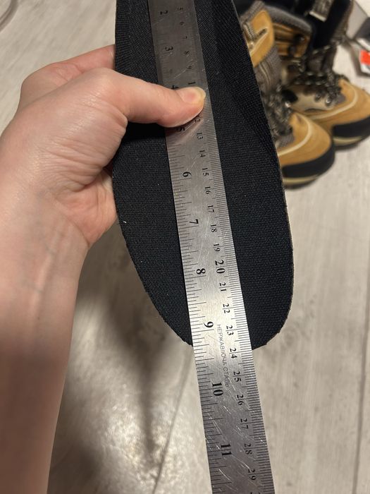 Трекінгрві черевики, нові.