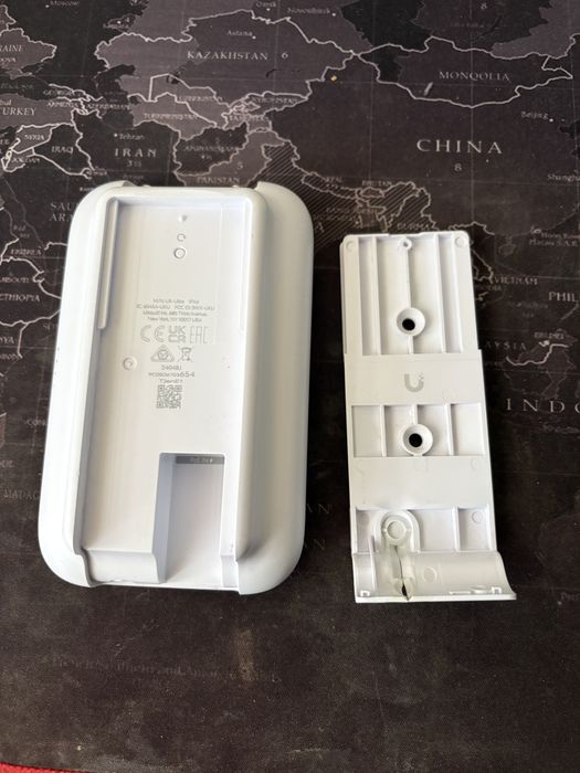 Ubiquiti/unifi UK-Ultra & UACC-UK-Ultra-Panel-Antenna