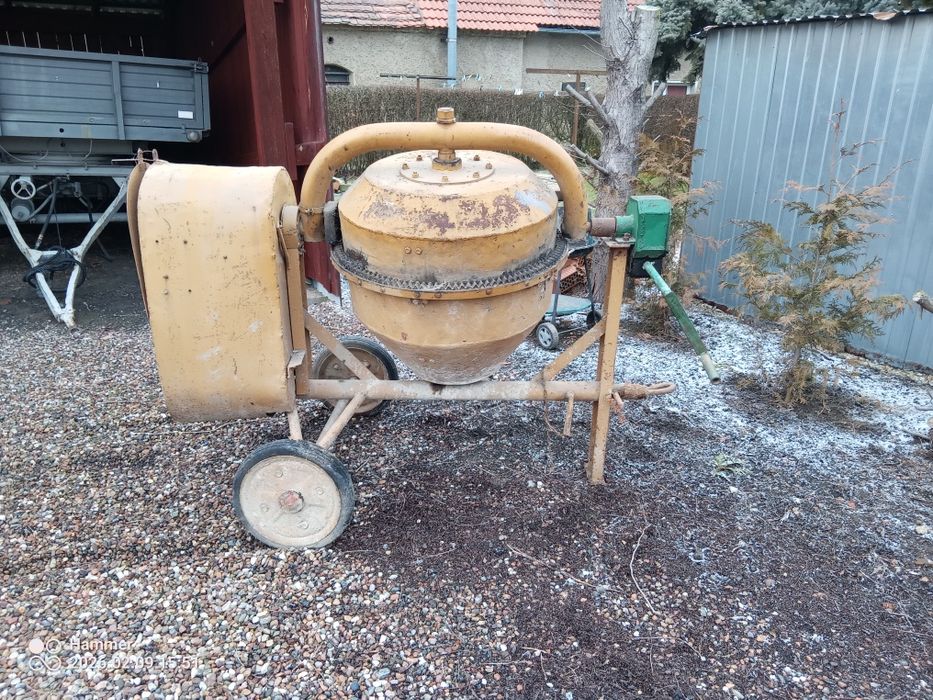 Betoniarka 250l,siła