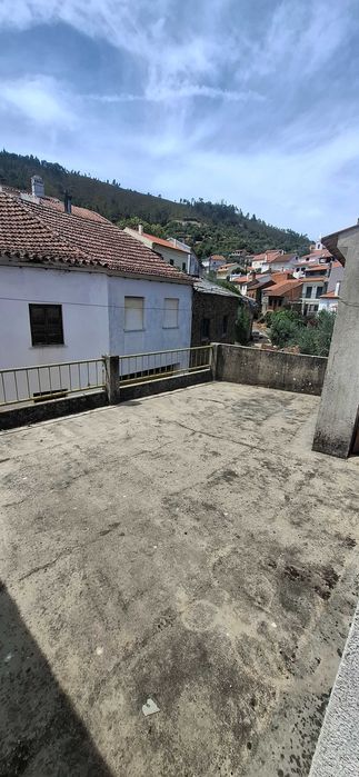 Casa em Alvito da Beira