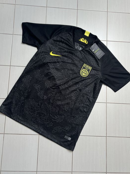 Sportowy t-shirt Nike