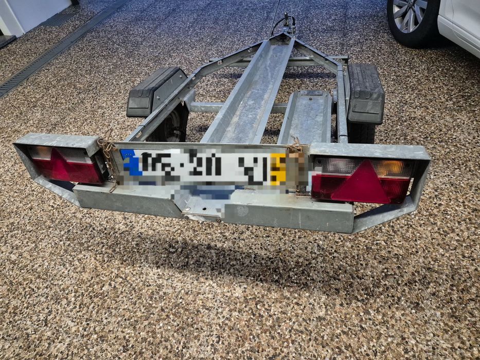 Atrelado para uma mota