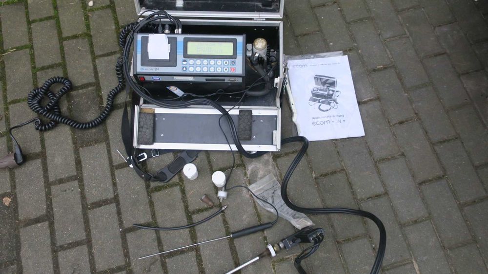 Analizator spalin ecom JN