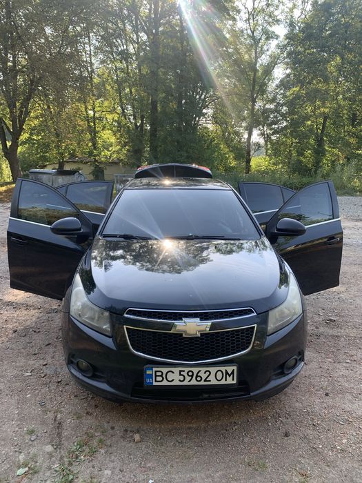 Шевроле круз LT 2009рік
