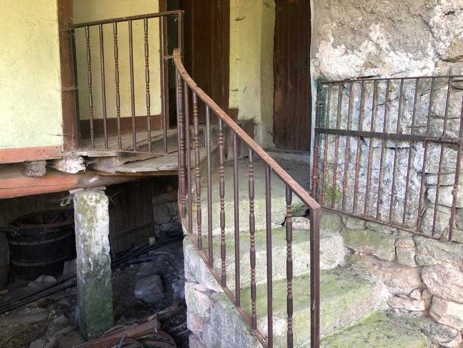 Moradia em Mareco - Penalva do Castelo-Lamego (Excelente Oportunidade)