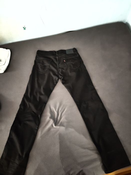 Продам джинси від Levis в ідеальному стані
