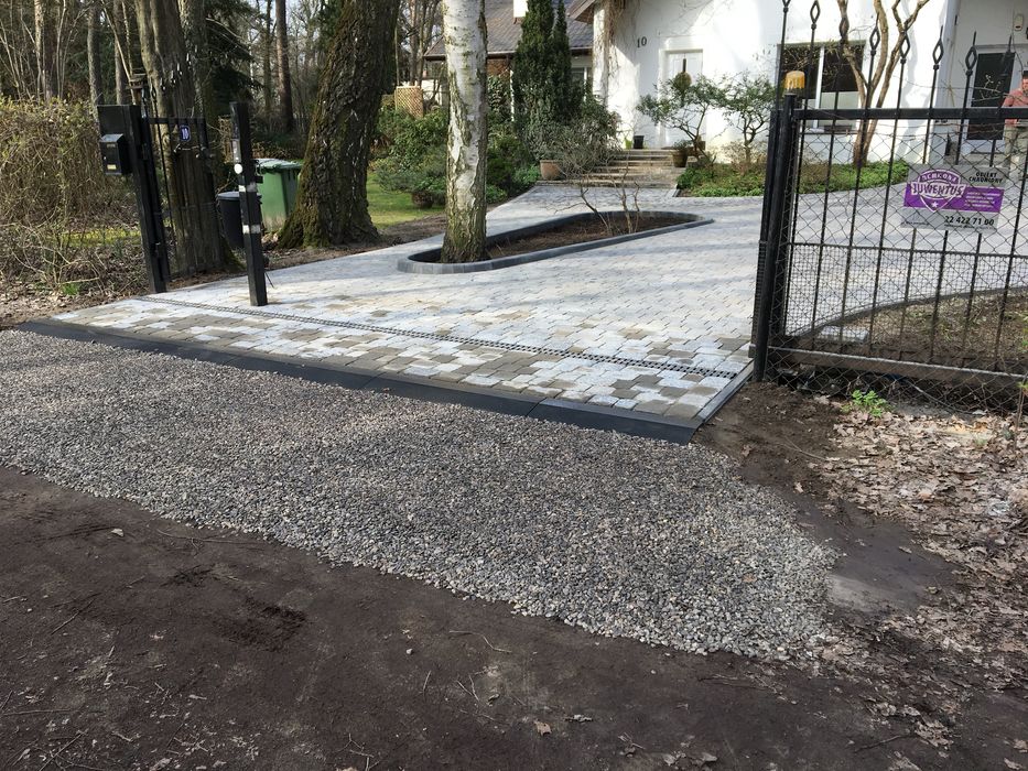 Brukarstwo Brukarz Układanie kostki brukowej