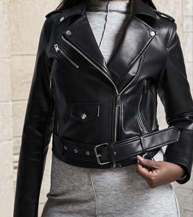 Косухи, кожанка жіноча