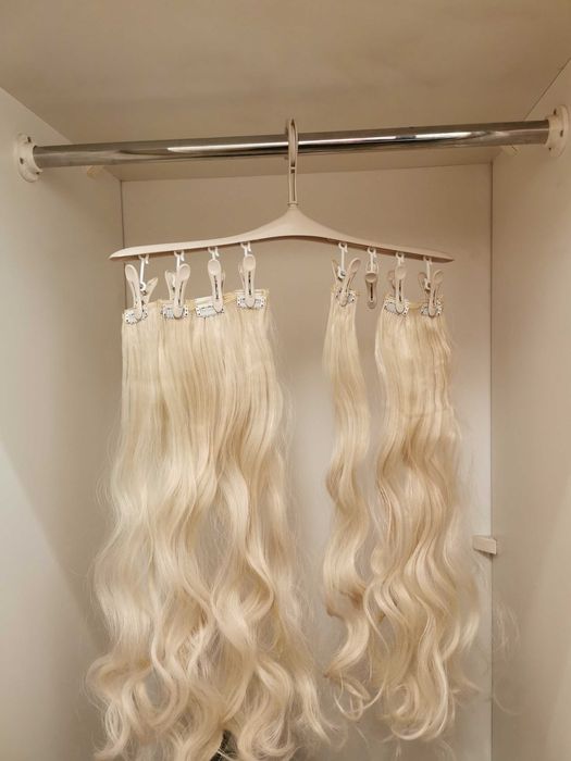 Doczepiane włosy clip in platynowy blond 55 cm 8 tresek