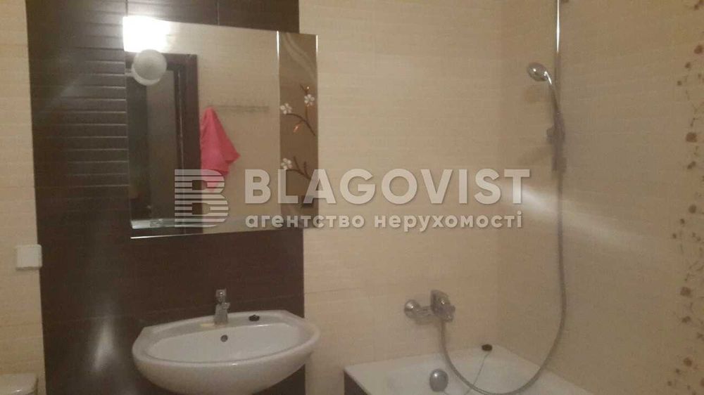 Продається однокімнатна квартира в ЖК Сонячна Брама