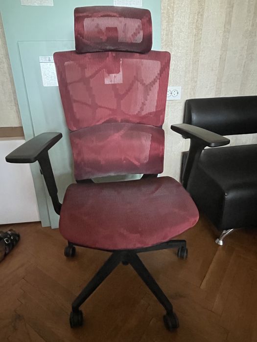 Компьютерное кресло