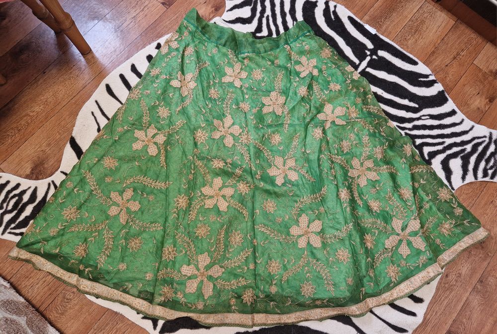 Вишита спідниця сценічна