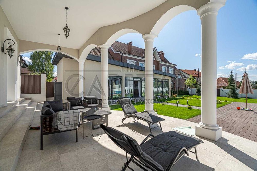 РОЗКІШНИЙ Будинок ГАРНИЙ РЕМОНТ 750м2 Крюківщина 20 соток Озеро Ліс