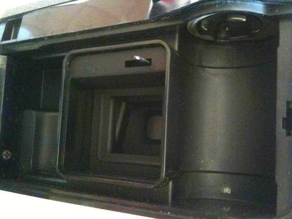 Máquina fotográfica Kodak 233X