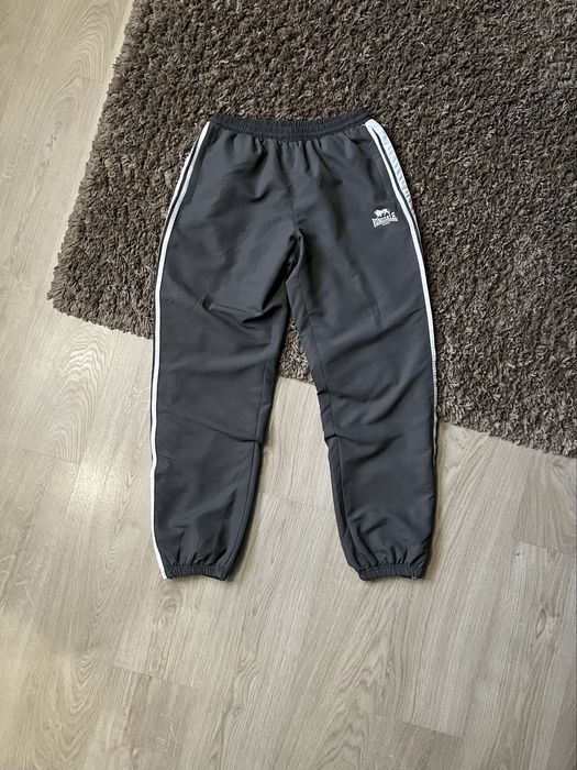 Спортивные штаны Lonsdale London