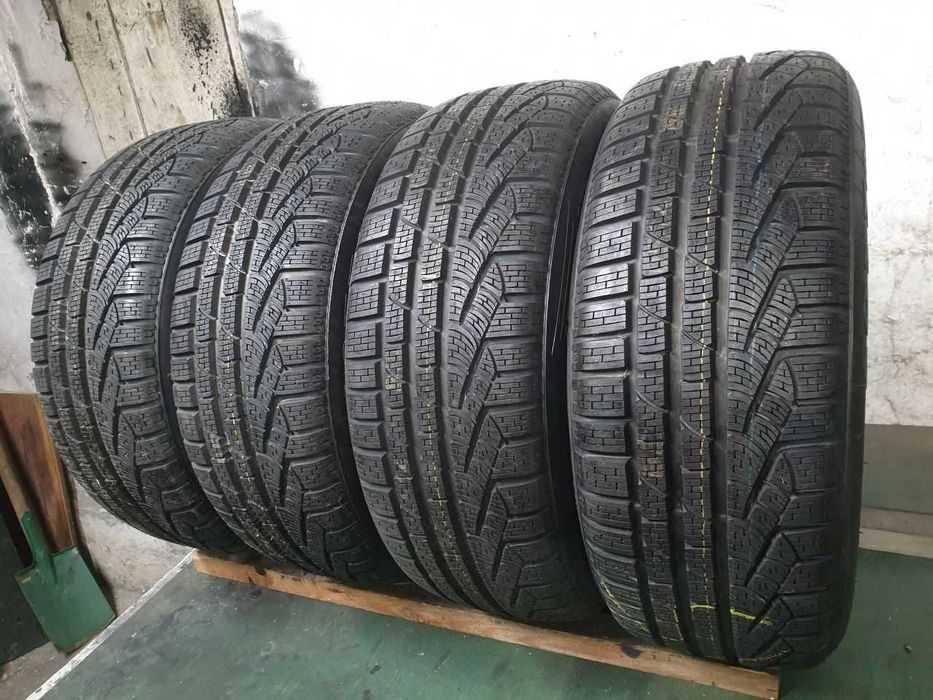 Cztery Nowe Demo Opony zimowe 225/60R16 8,5mm Pirelli SottoZero Winter