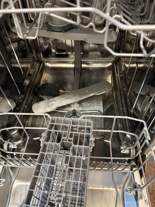 Посудомийна машина Beko