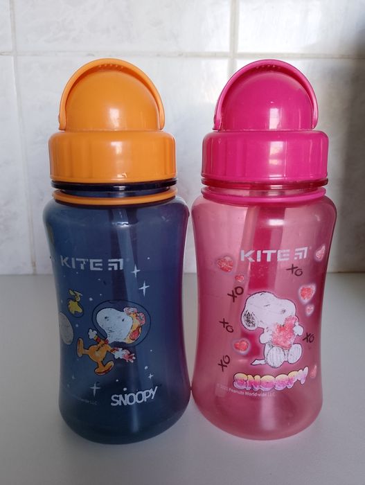 Дитячий поїльник-бутилка