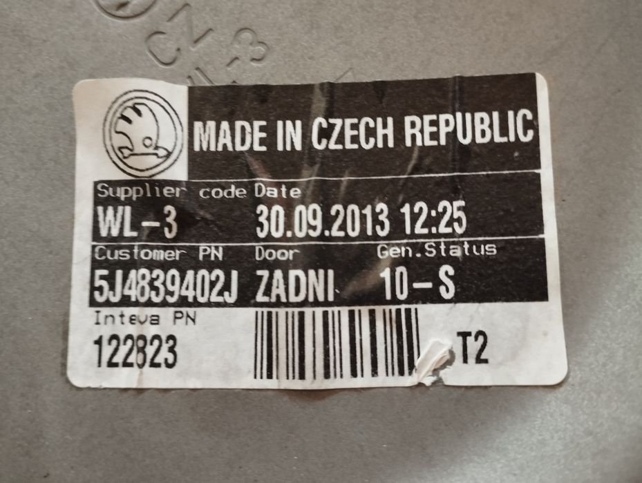 Skoda  FABIA II  2 Wiązka do drzwi ]1