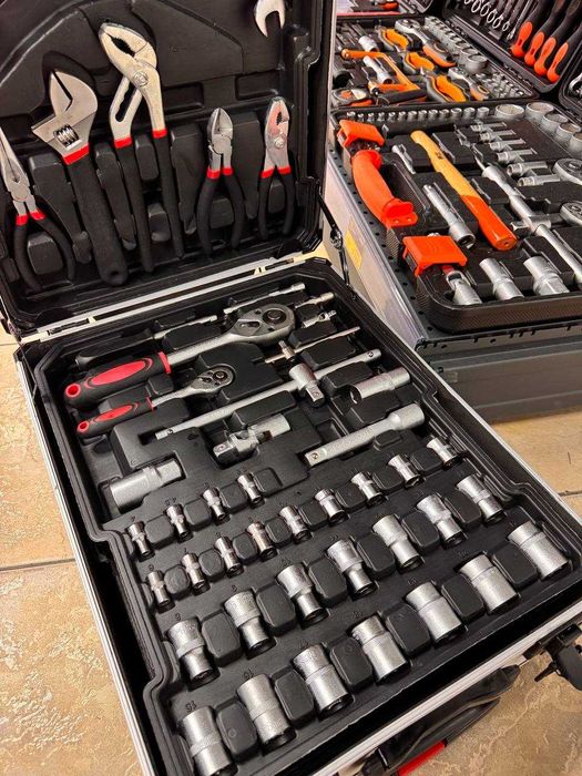 Набір інструментів сталь 188 ел KD314 універсальний набір головок